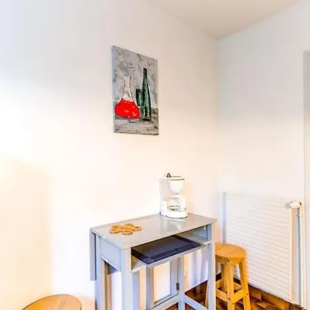 Apartamento * Le St-eloi *1 Chambre, Parking, Wifi, Jardin* *