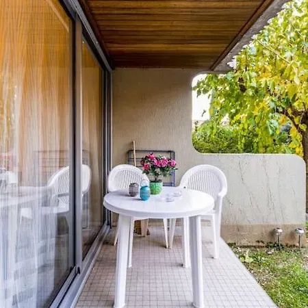 Apartment * Le St-eloi *1 Chambre, Parking, Wifi, Jardin* Montpellier